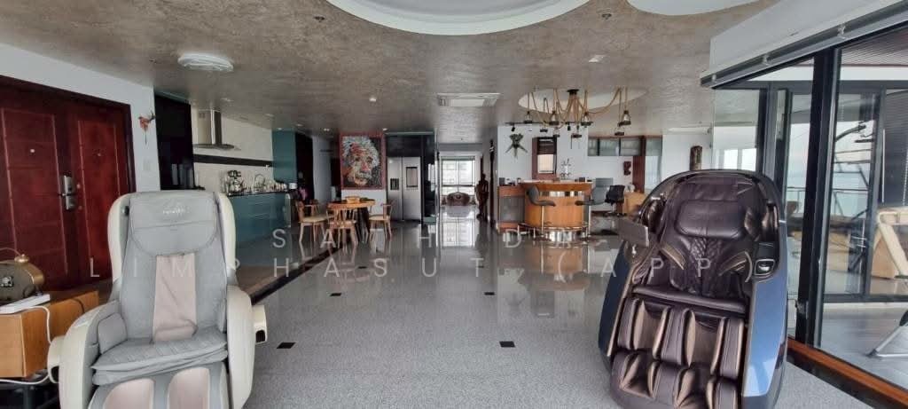 Condo in Pattaya City, Chon Buri, Thailand 1 - 17862456