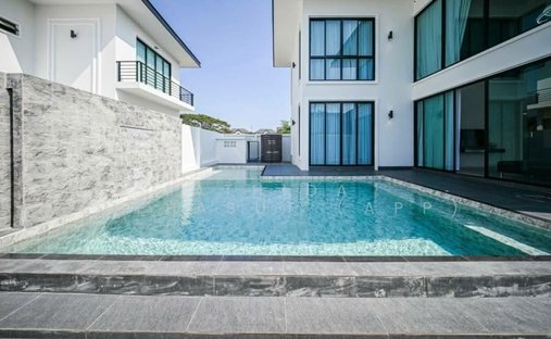 Villa in Huay Yai, Chon Buri, Thailand 1