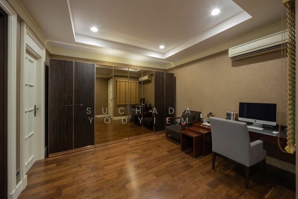 Townhouse in Watthana, Thailand 2 - 17867590