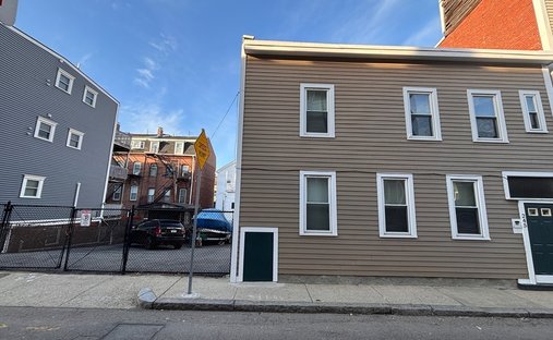 House in Boston, Massachusetts, United States 1