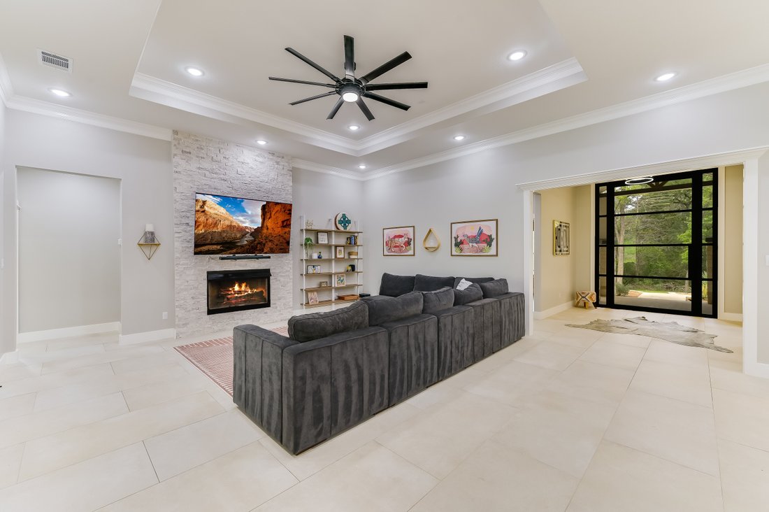 House in Bastrop, TX, United States 5 - 17863682