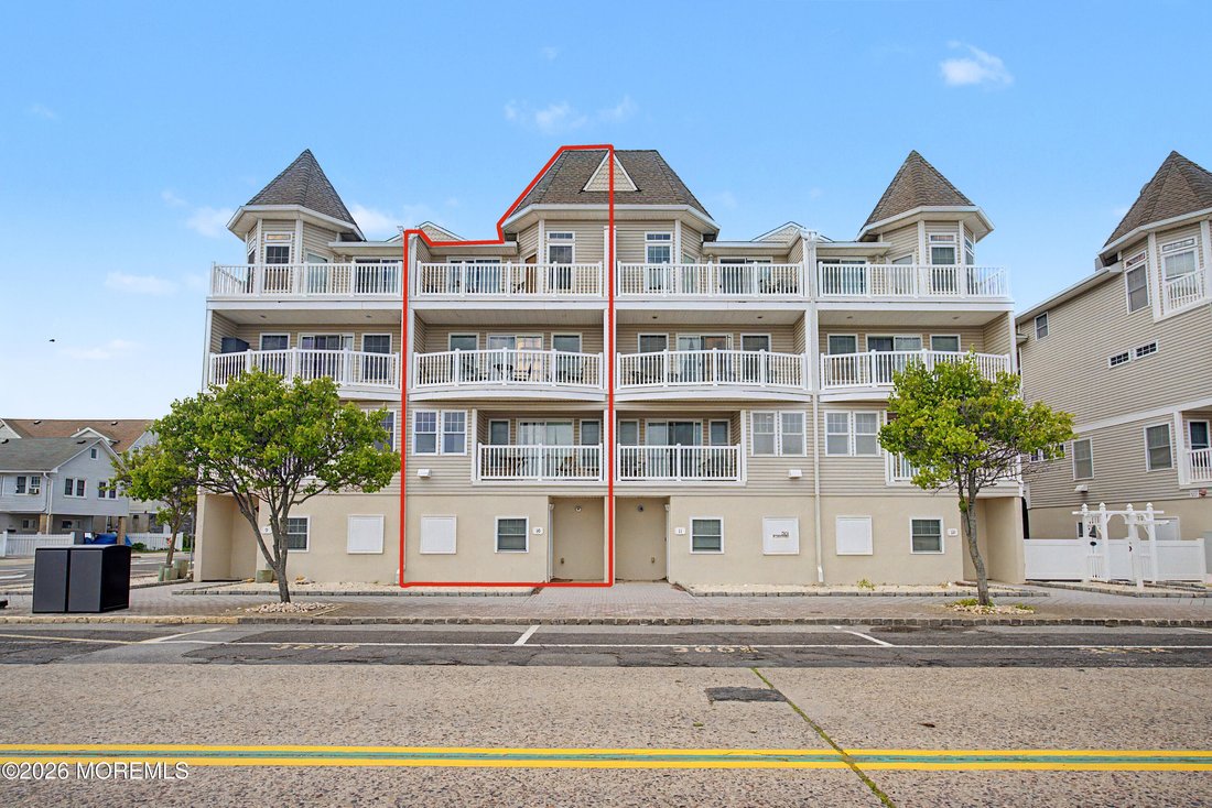 Condo in Seaside Heights, New Jersey, United States 2 - 17808568
