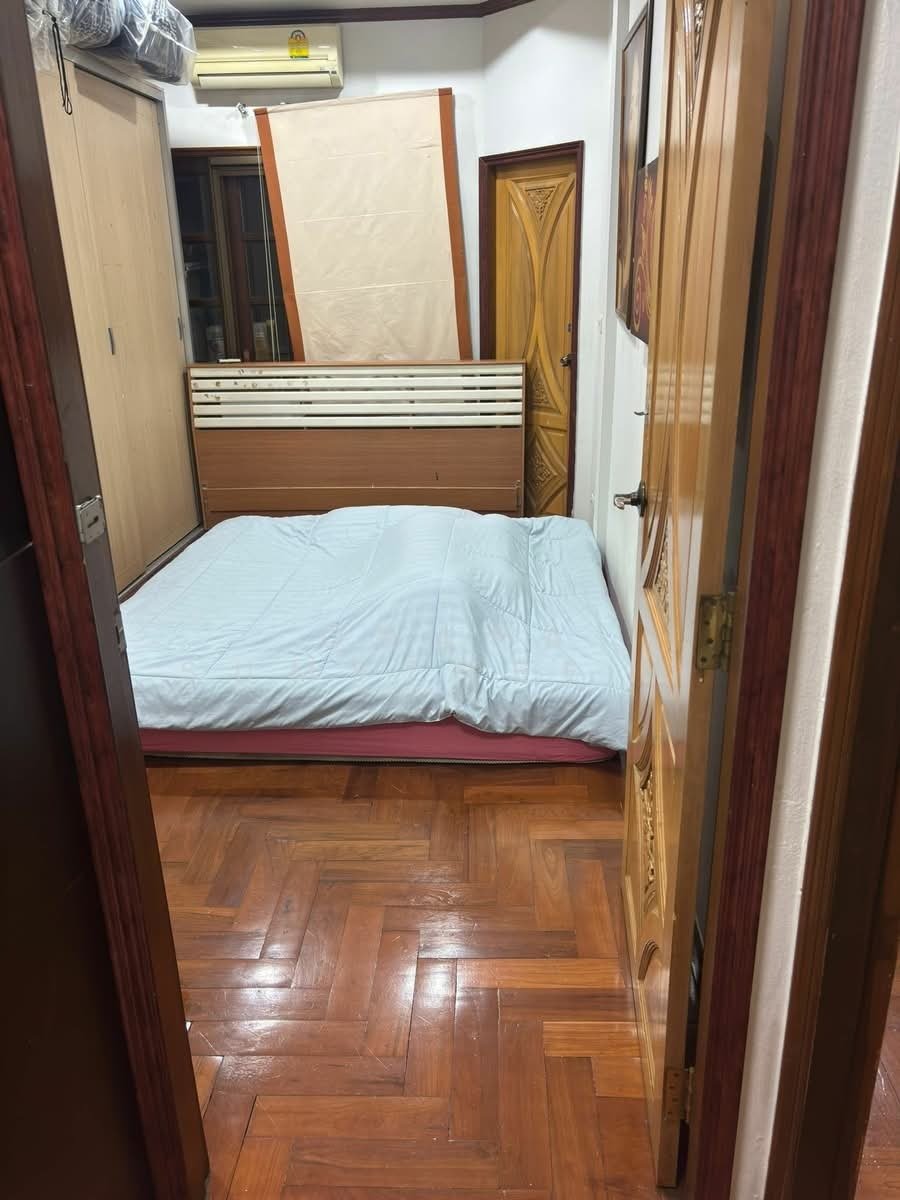 Townhouse in Bangkok, Krung Thep Maha Nakhon, Thailand 3 - 17865337