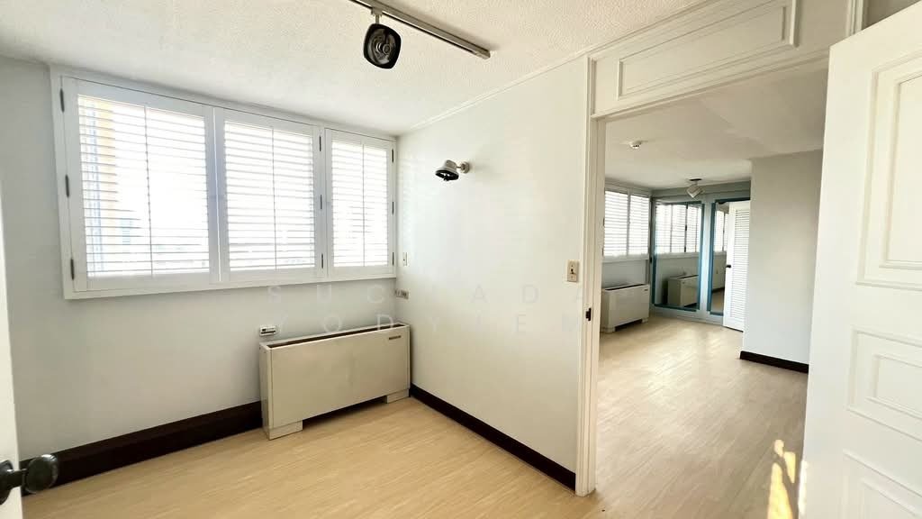 3 Bedroom Condo for sale in Tai Ping Towers, Khlong Tan Nuea, Bangkok
