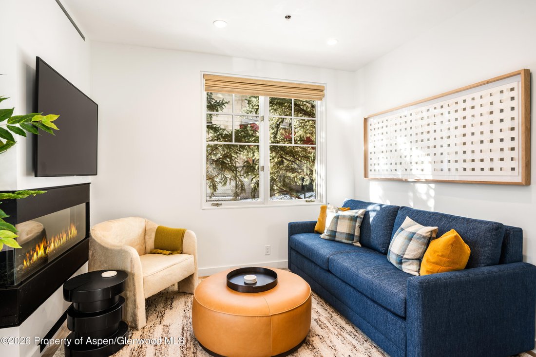 Condo in Aspen, Colorado, United States 2 - 17865086