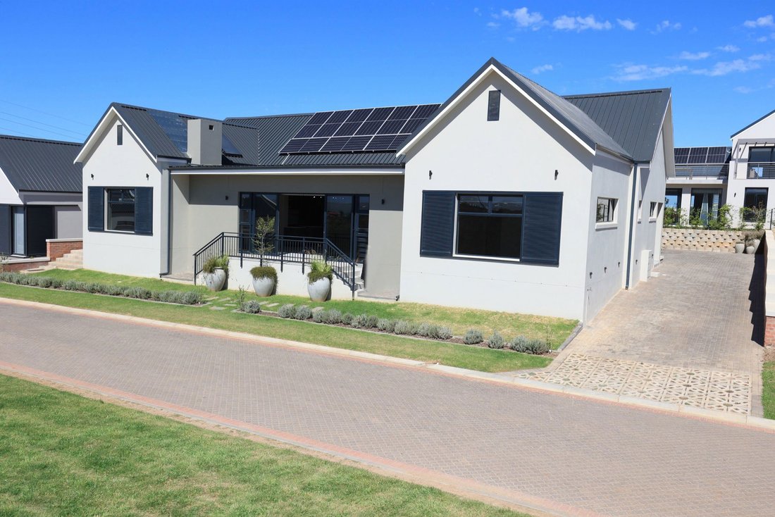 House in Hartenbos, Western Cape, South Africa 4 - 17747829
