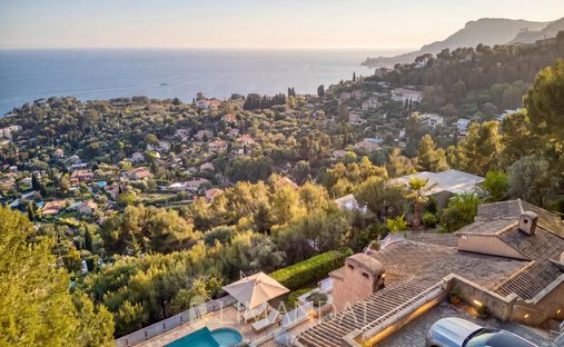 Maison à Village-Cros de Caste-Coupiere-Mont Gros, Roquebrune-Cap-Martin, France 1