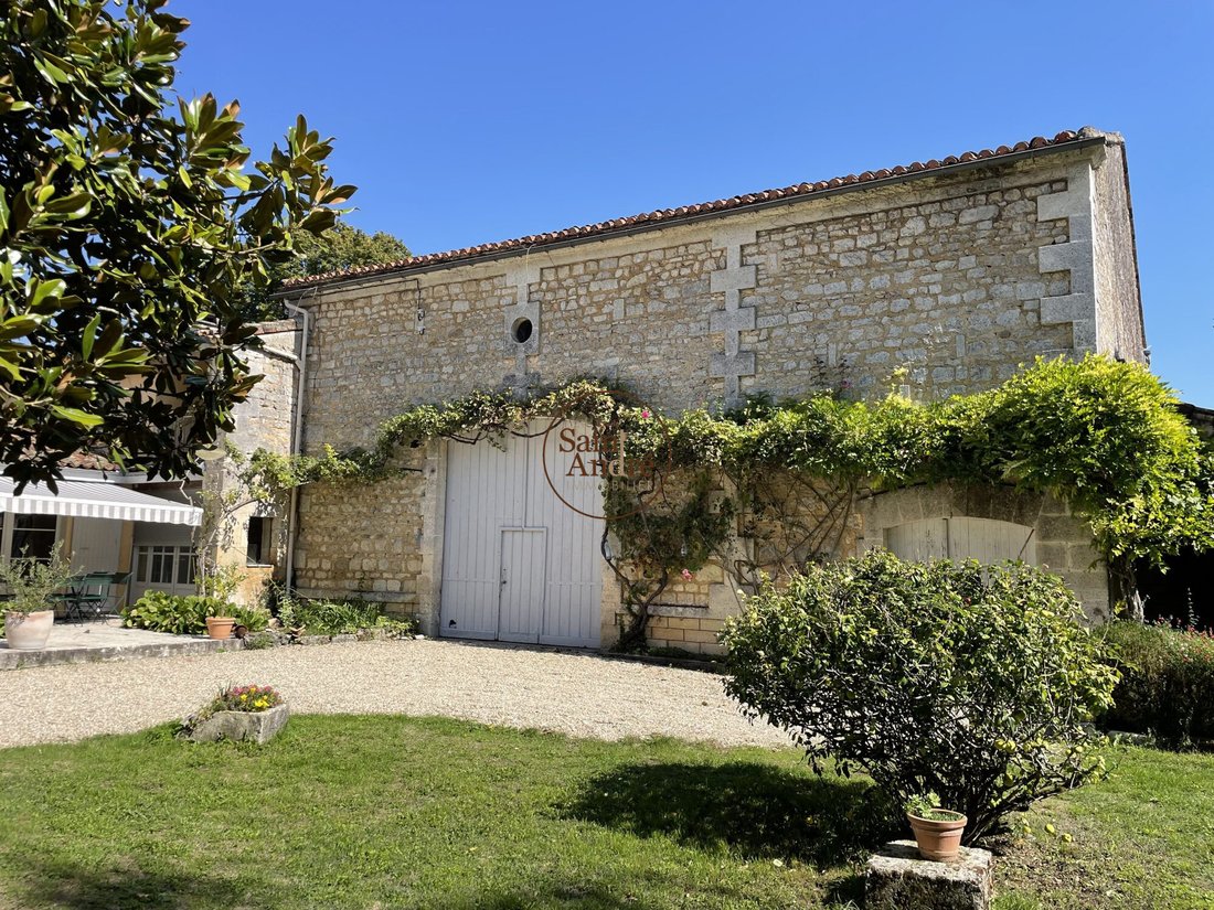 House in Touvre, Nouvelle-Aquitaine, France 2 - 17868646