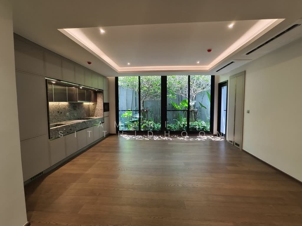 Condo in Ko Tan, Kamphaeng Phet, Thailand 2 - 17864242