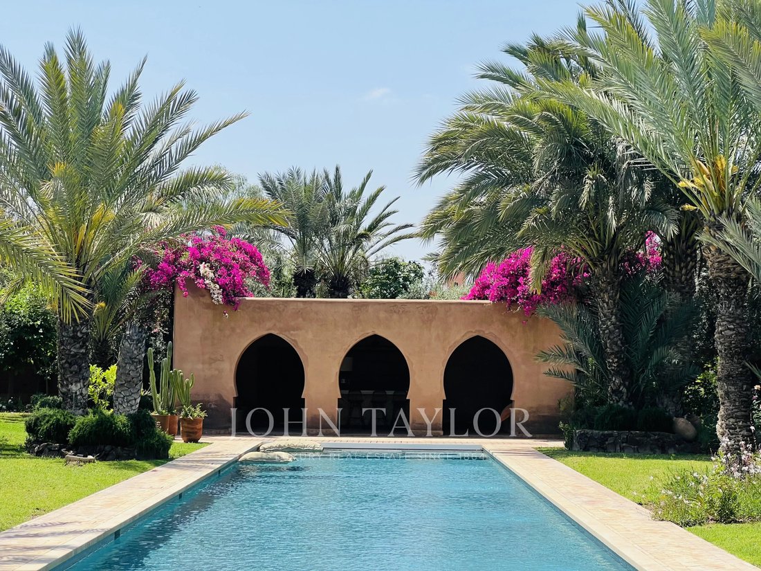 Estate in Menara, Marrakesh-Safi, Morocco 2 - 15850051