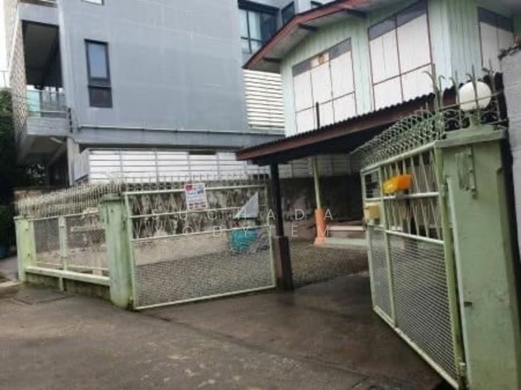 House in Phra Khanong Nuea, Bangkok, Thailand 2 - 17867319