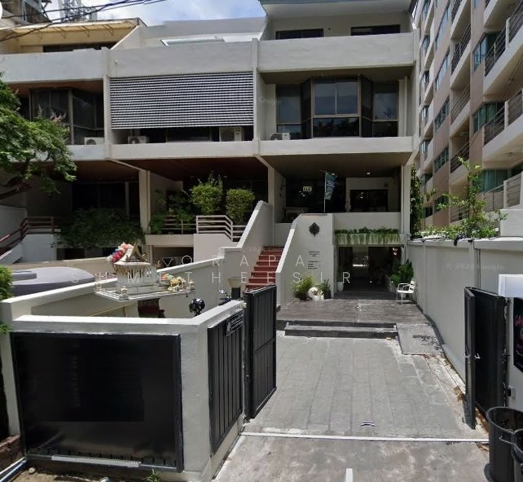 Townhouse in Bangkok, Krung Thep Maha Nakhon, Thailand 3 - 17867489