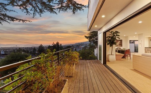 House in Oakland, California, United States 1