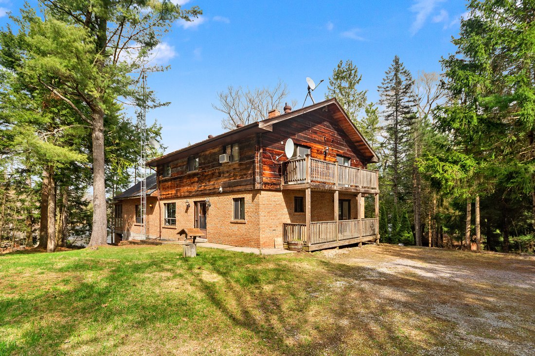 House in Port Severn, Ontario, Canada 3 - 17861978