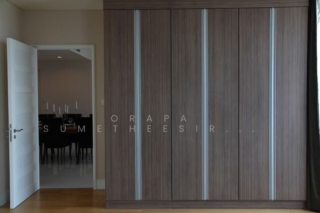 Condo in Phra Khanong Nuea, Bangkok, Thailand 1 - 17865625