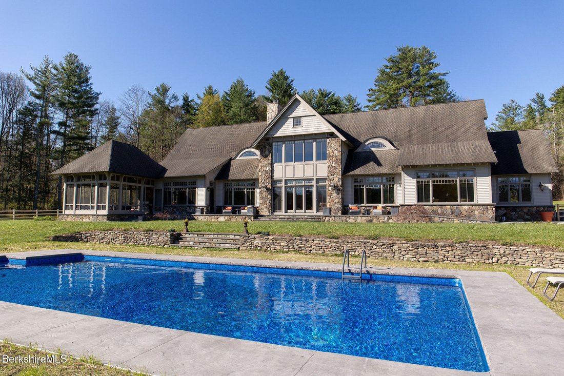 House in Great Barrington, Massachusetts, United States 3 - 17869007