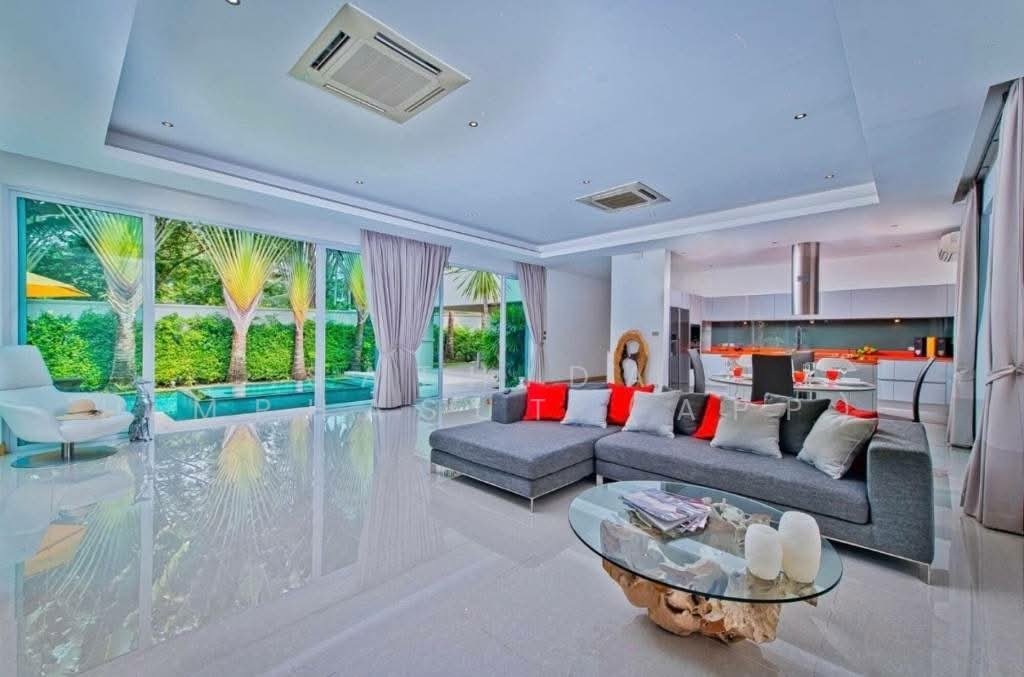 Villa in Pattaya City, Chon Buri, Thailand 2 - 17862704