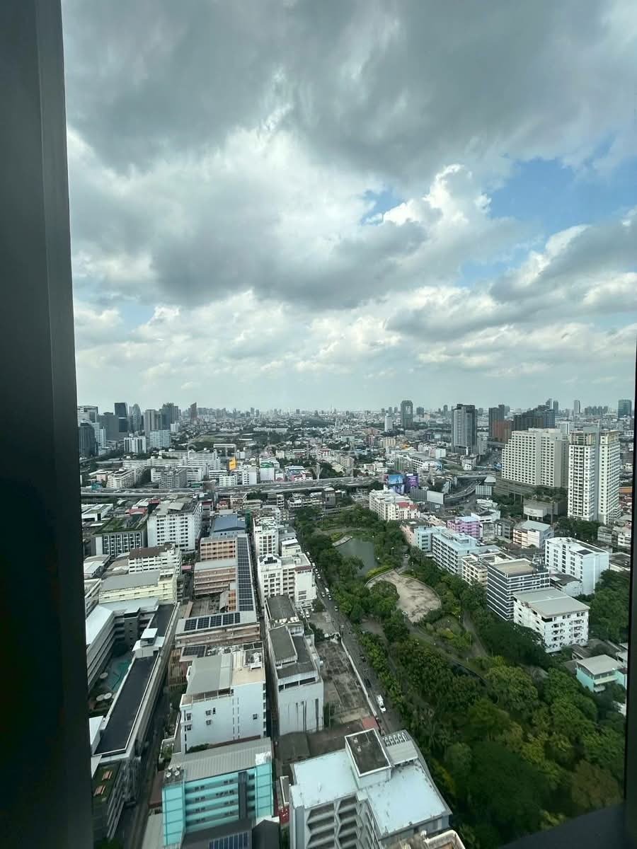 Condo in Thanon Phaya Thai, Bangkok, Thailand 5 - 17863888