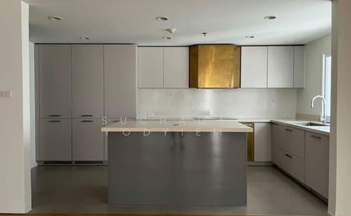 Condo in Bangkok, Krung Thep Maha Nakhon, Thailand 1