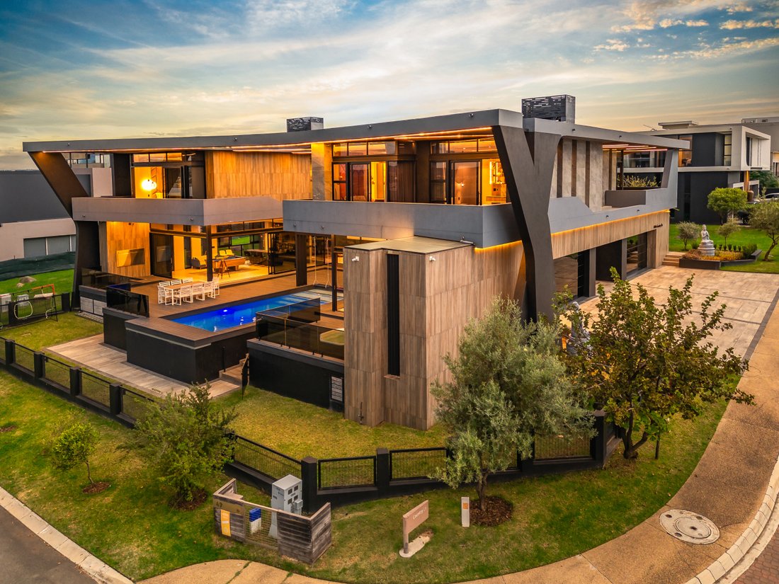 House in Riverglen, Gauteng, South Africa 1 - 17866991