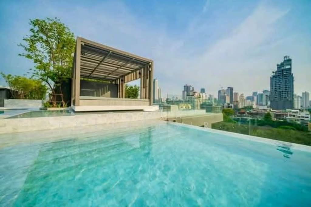 Condo in Phra Khanong Nuea, Bangkok, Thailand 2 - 17863720