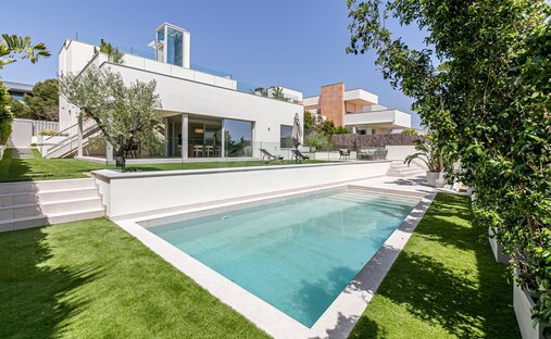 Chalet in Sitges, Katalonien, Spanien 1