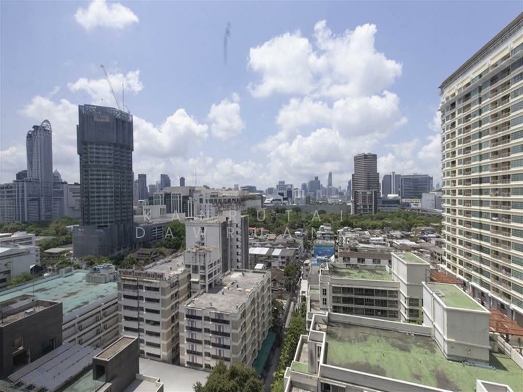 Condo in Thanon Phaya Thai, Bangkok, Thailand 3 - 17864476