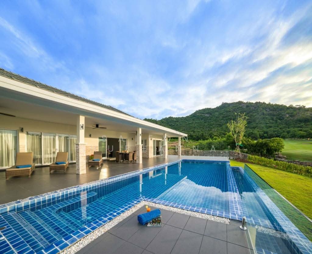 Villa in Hin Lek Fai, Prachuap Khiri Khan, Thailand 2 - 17862543