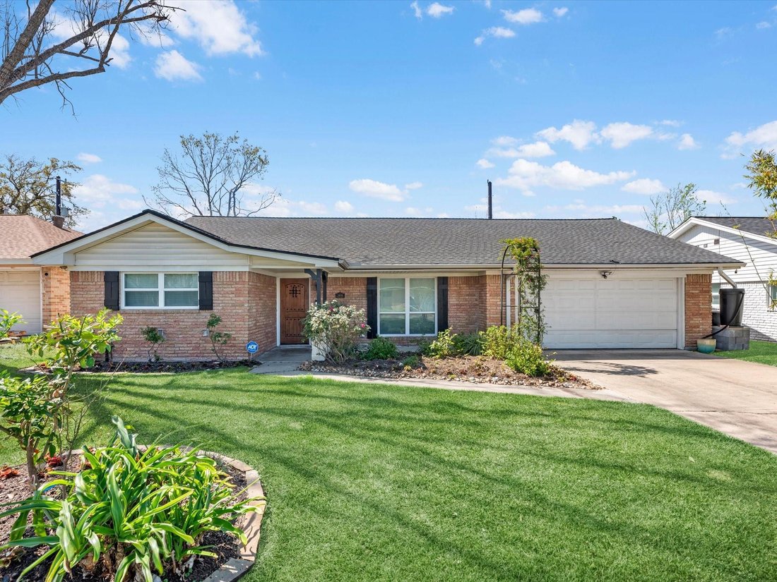 House in Houston, Texas, United States 1 - 17866113
