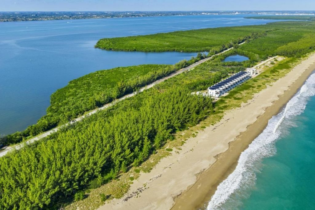 Land in Fort Pierce, Florida, United States 4 - 17489276