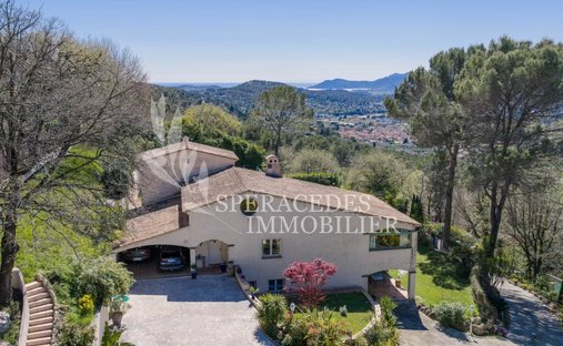 Villa in Les Indes les-Groulles, Mouans-Sartoux, France 1