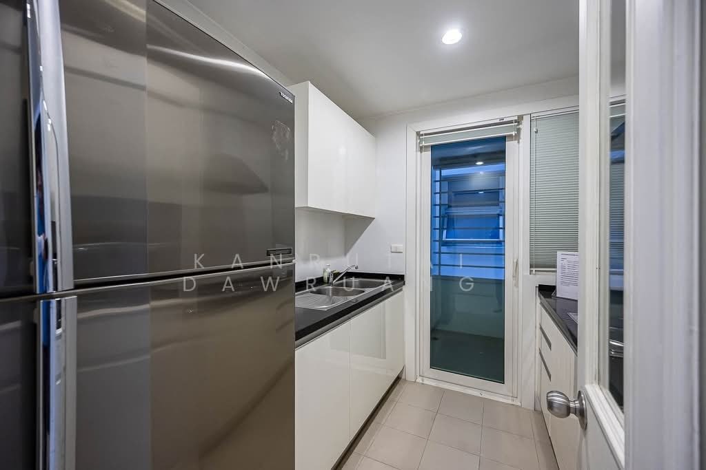 Condo in Ko Tan, Kamphaeng Phet, Thailand 5 - 17864459