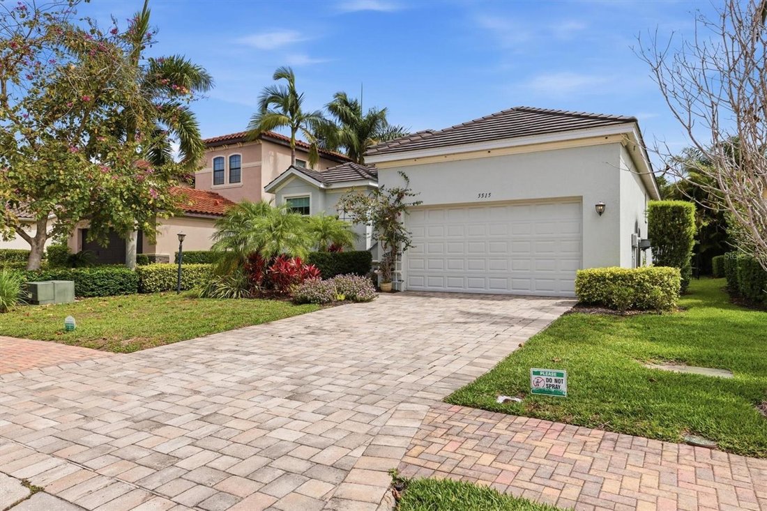 House in Bradenton, Florida, United States 3 - 17861161