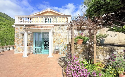 House in Menton, Provence-Alpes-Côte d'Azur, France 1