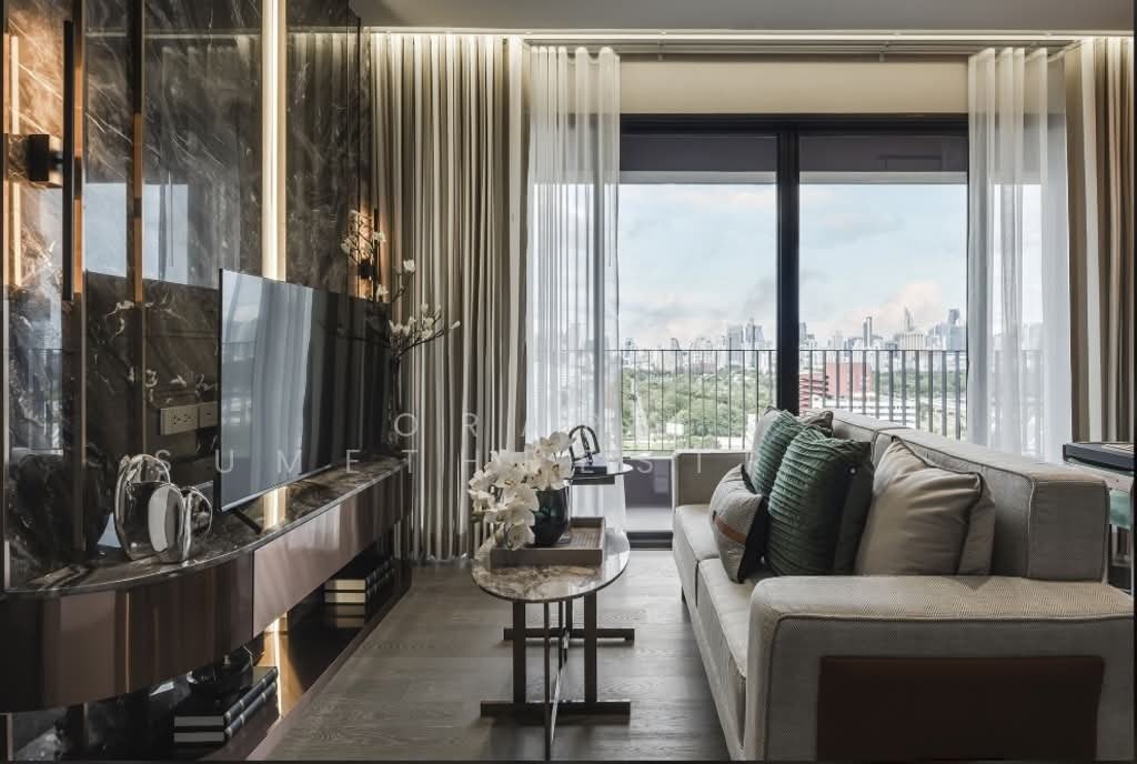 Condo in Khlong Toei, Krung Thep Maha Nakhon, Thailand 1 - 17867416