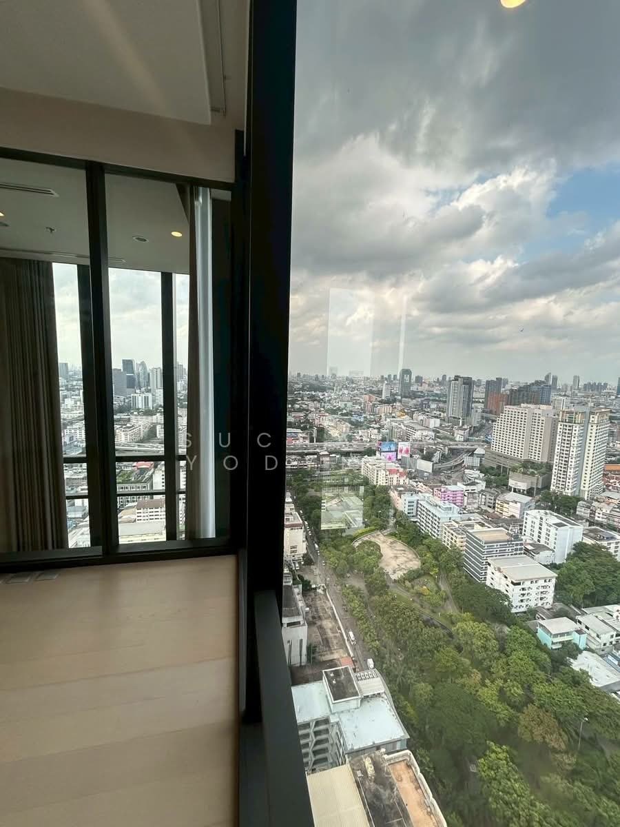 Condo in Thanon Phaya Thai, Bangkok, Thailand 3 - 17863888