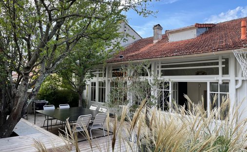 House in Saint Ausone-Saint Martin-Saint Gelais, Angoulême, France 1