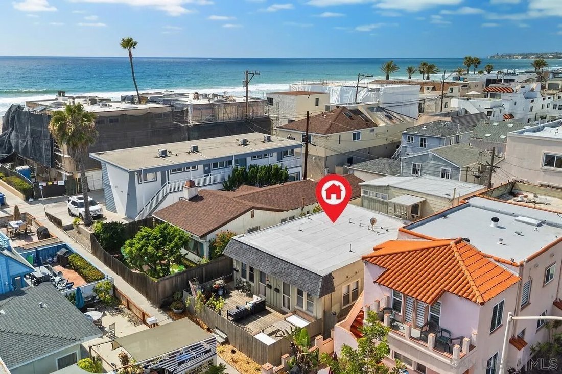 San Diego, California, United States 1 - 17865821