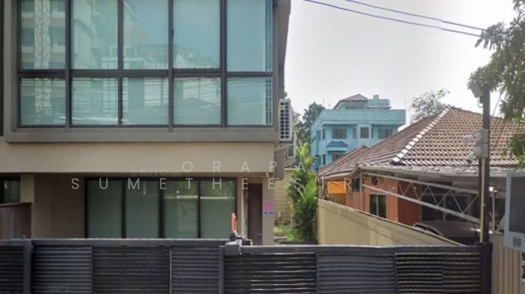 House in Bangkok, Krung Thep Maha Nakhon, Thailand 3 - 17863693