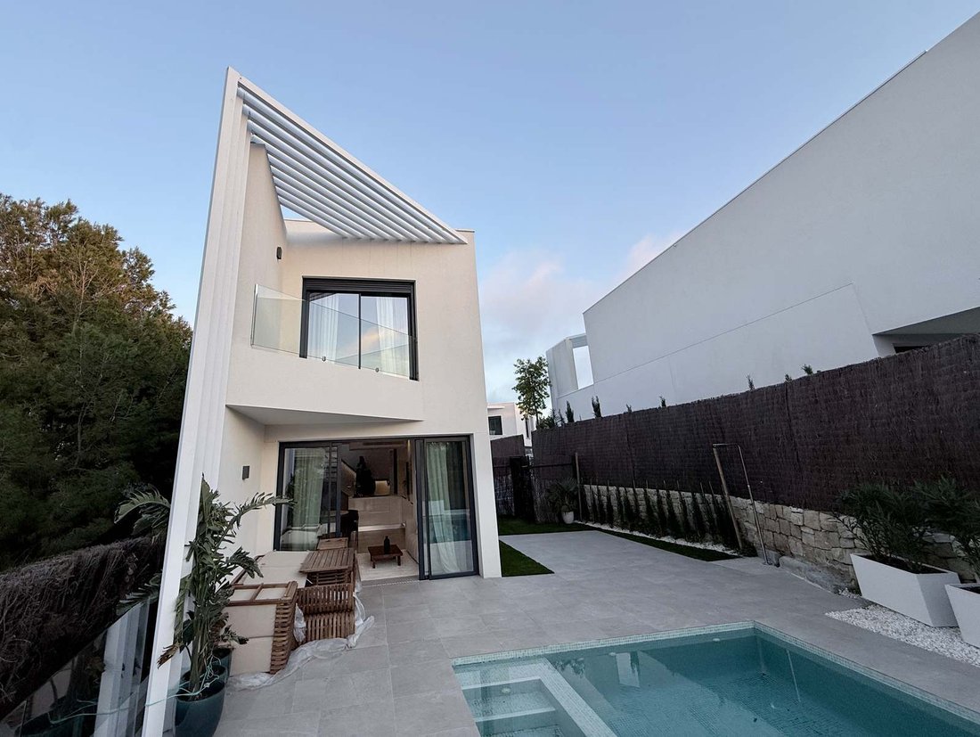 Villa in San Juan de Alicante, Valencian Community, Spain 2 - 16988019