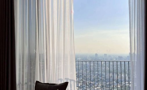 Condo in Bangkok, Krung Thep Maha Nakhon, Thailand 1