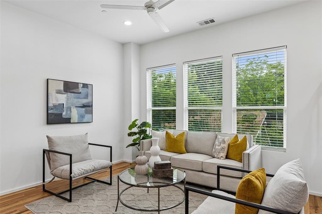 Condo in Dallas, Texas, United States 4 - 17861838