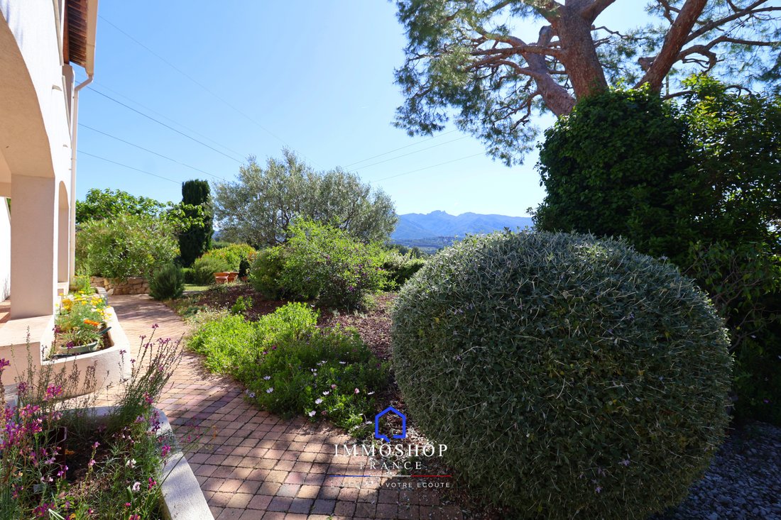 Villa in Pin Vert, Aubagne, France 3 - 17867115