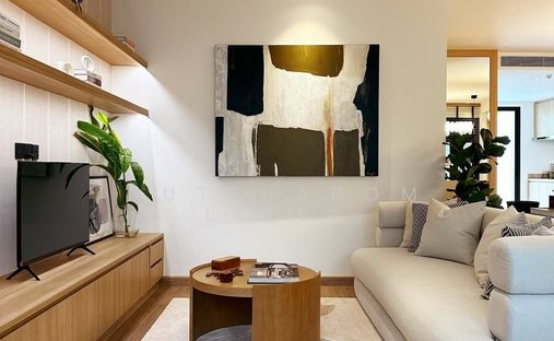 Townhouse in Phra Khanong Nuea, Bangkok, Thailand 1