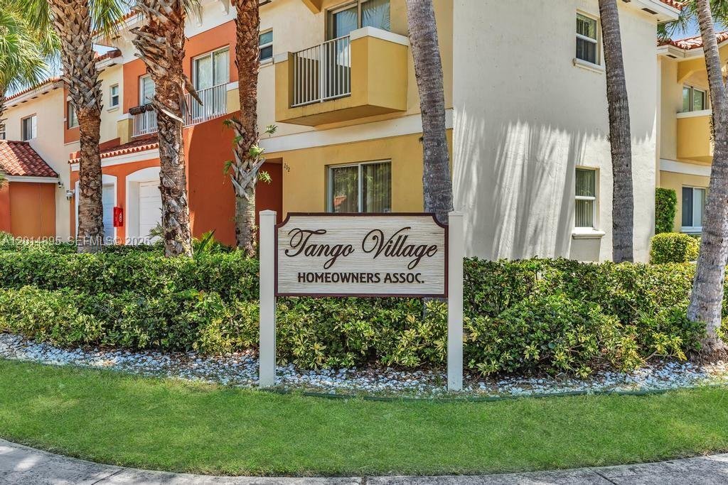 Wilton Manors, Florida, United States 1 - 17864833