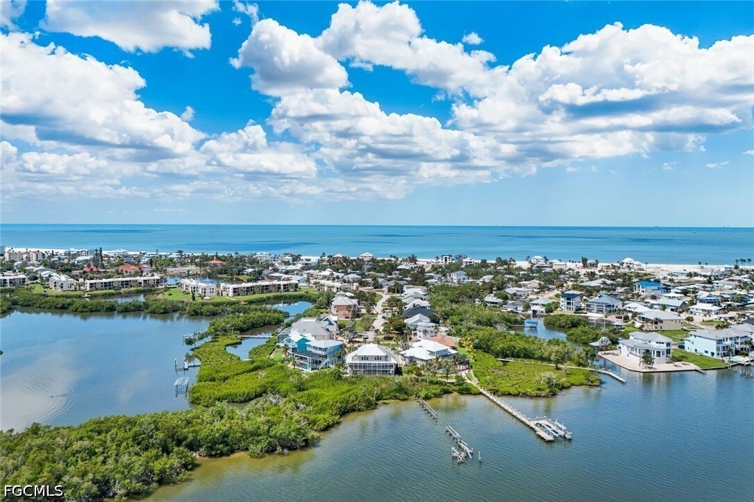 House in Fort Myers Beach, Florida, United States 5 - 17692702