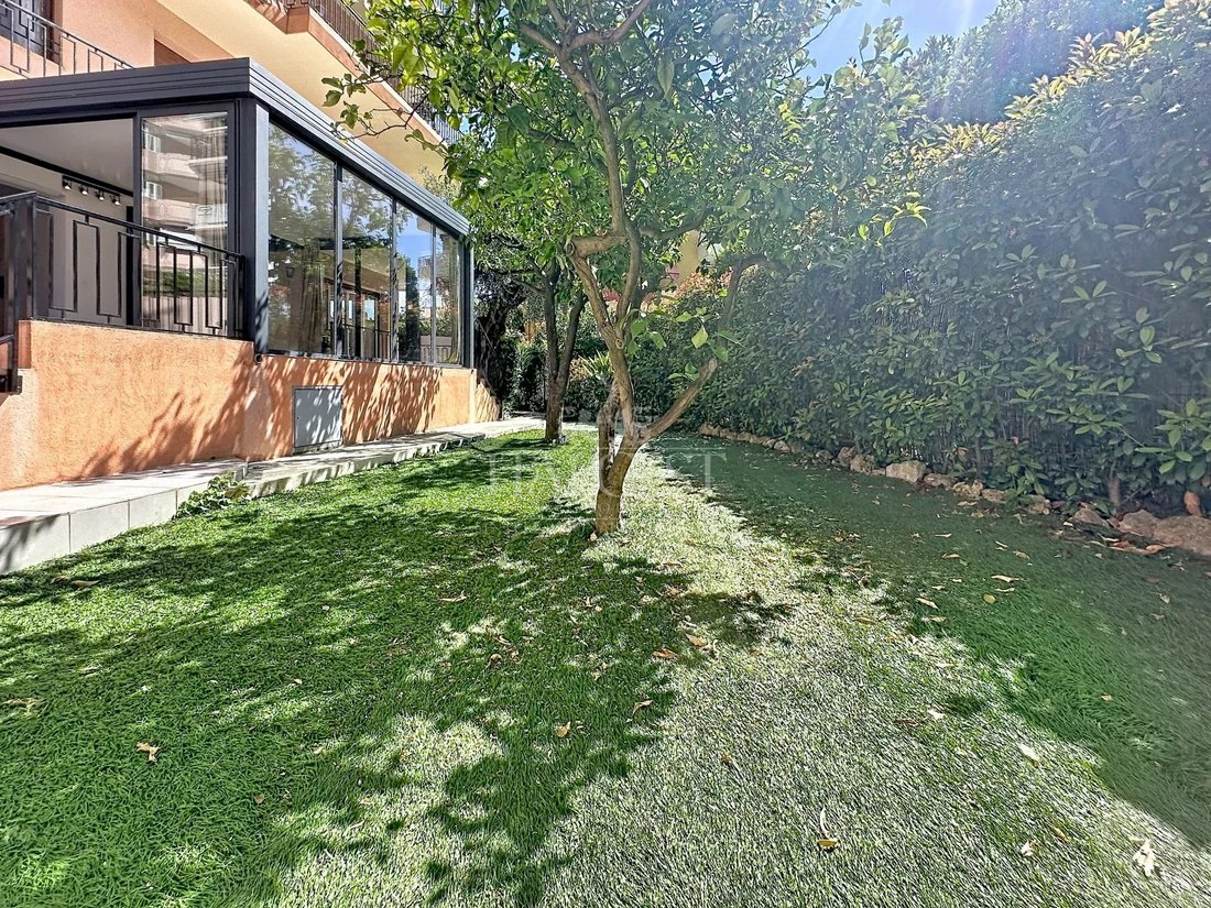 Apartment in Val de Gorbio, Roquebrune-Cap-Martin, France 2 - 17862237