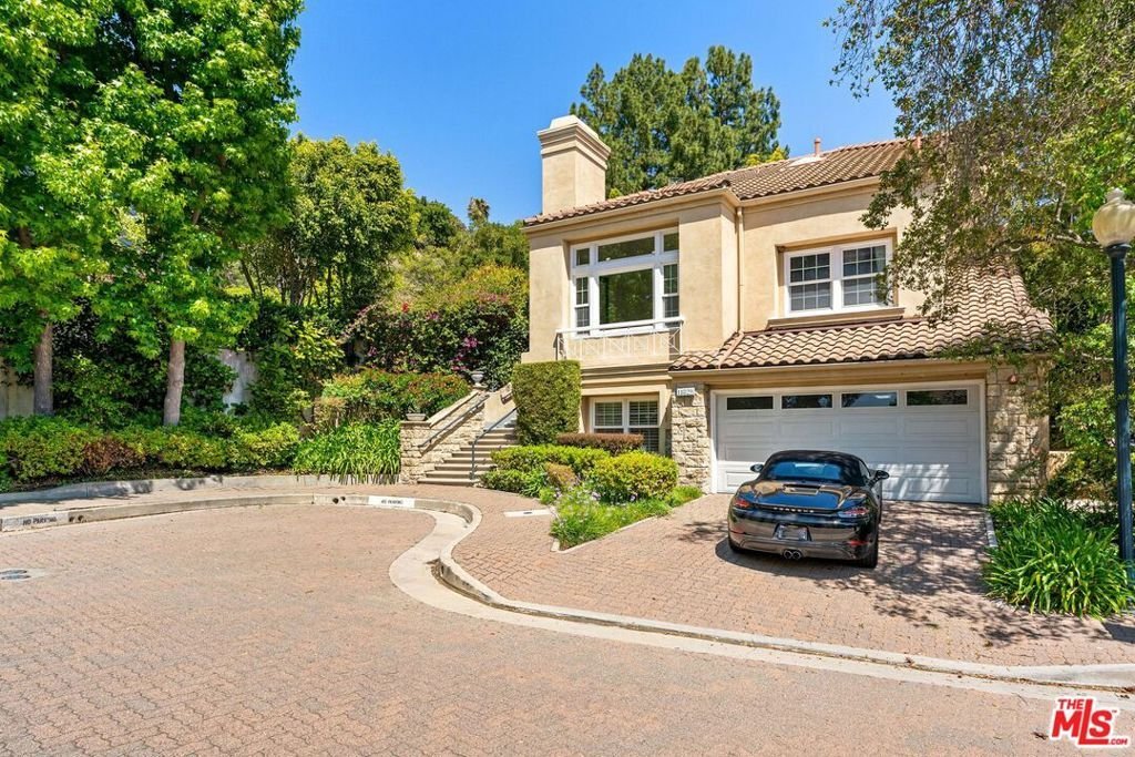 House in Los Angeles, California, United States 1 - 17865036