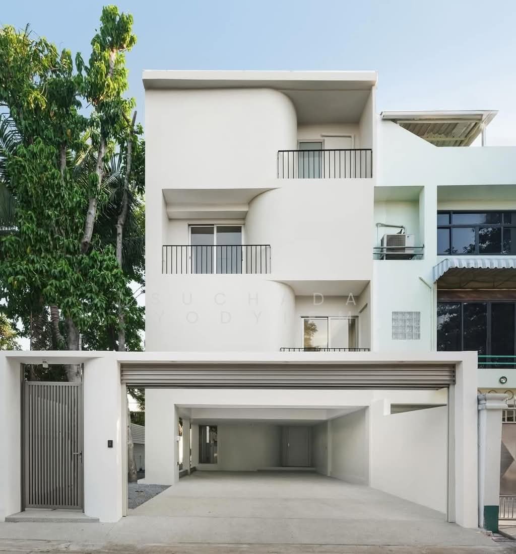 House in Chan Kasem, Bangkok, Thailand 1 - 17863853