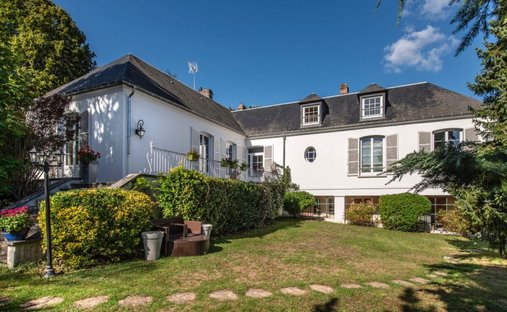 House in Centre Sud, Saint-Pierre-les-Nemours, France 1